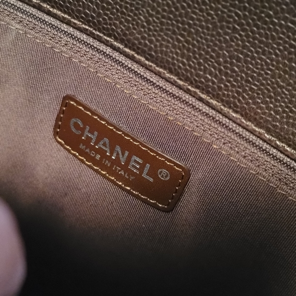 Chanel GST tote - Picture 4 of 16